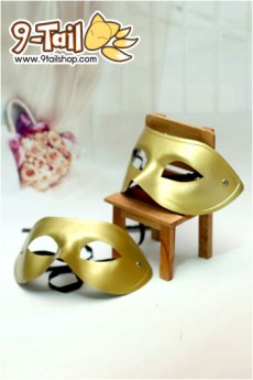 หน้ากากครึ่งหน้าแบบพลาสติก สีทอง - เซต 4 ชิ้น